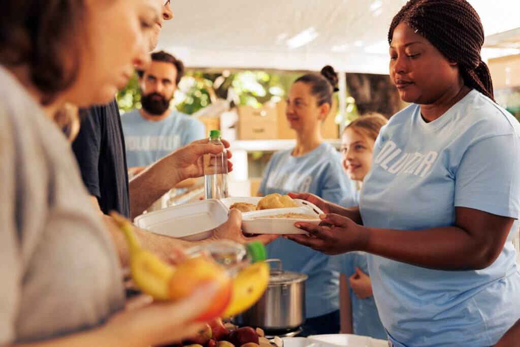 Image showcasing How Fundraising Platforms Can Manage Nonprofit Compliance